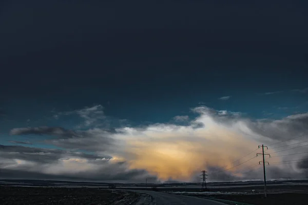 Stormachtige Hemel Met Cumulus Wolken — Stockfoto