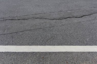  yol yüzey çatlak için arka plan tehlikelidir