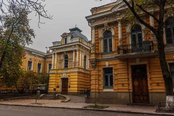 Maidan Nezalezhnosti. The street Khreschatyk. Kiev, Ukraine, October 27, 2019. — Stock Photo, Image