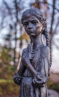 Ulusal Müze Holodomor kurbanları için bir anıt - Ukrayna 'nın ulusal müzesi ve 1932-1933 Holodomor kurbanlarına adanmış dünya klasında bir merkez.