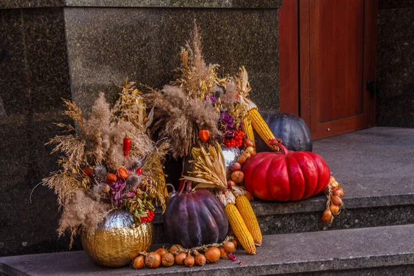 Street Vozdvizhenka. Podil. Hem Kiev. Ukraine - November 02 2019 — Stock Photo, Image