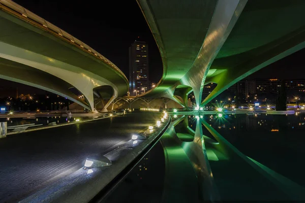 Night walk. City of Arts and Sciences. Valencia Spain. 21 02 2019 — Stock Photo, Image