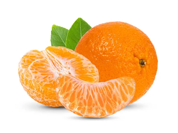 Mandarin Mandarin Citrusfélék Fehér Alapon Izolált Levéllel — Stock Fotó