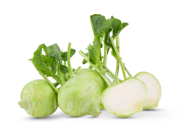 Verse Kohlrabi Met Groene Bladeren Geïsoleerde Witte Ondergrond Volledige Velddiepte — Stockfoto