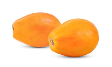 Beyaz arka planda izole edilmiş sarı olgun papaya