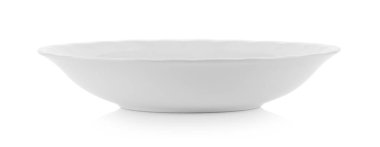 Beyaz arkaplanda boş beyaz kase