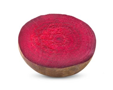 Pancar kökü beyaz arka planda izole edilmiş. tam alan derinliği