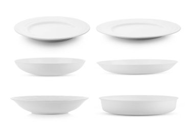 Beyaz arkaplanda boş beyaz plaka seti