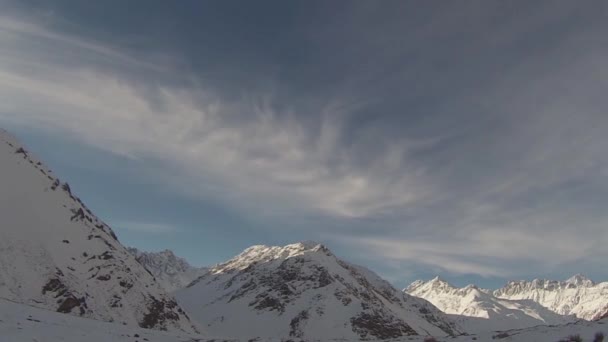 Vídeo Montanhas Nevadas — Vídeo de Stock