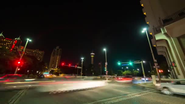 城市繁忙的交叉口街道 — 图库视频影像