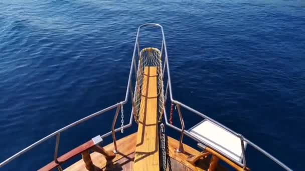 ボートの前の弓 — ストック動画