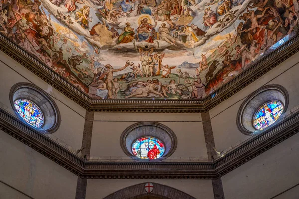 Florence, Italy - August 26, 2018: Interior of the dome, aka Cattedrale di Santa Maria del Fiore — Stock Photo, Image