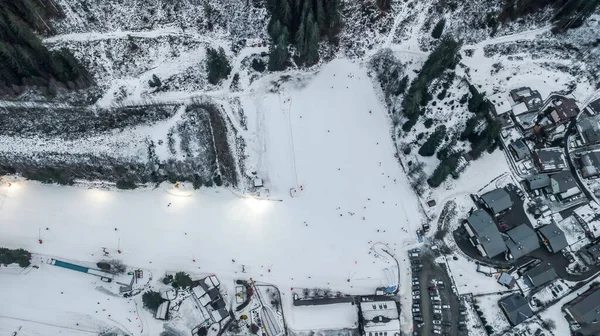 Vista aérea de aviones no tripulados pista de esquí domaine des planards en Chamonix — Foto de Stock