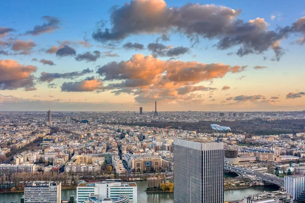 Авіаційний Дрон Levallois Paris Eiffel Tower Tour Montparnasse Jardin Acclimation — стокове фото