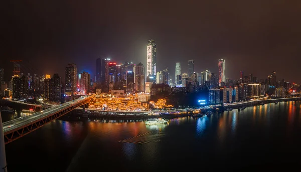 嘉陵江による香港雅東洞の空中パノ夜景 — ストック写真
