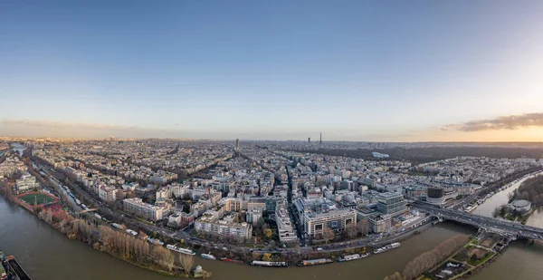 Aerial Drone Shot Counts Neuilly Sur Seine Paris Tour Eiffel — стокове фото