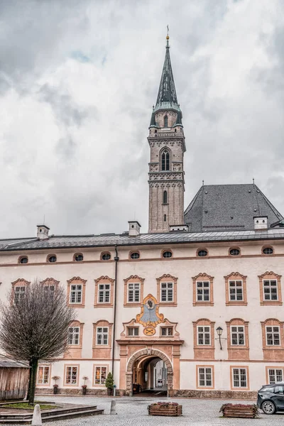 Builing Rakouské Církevní Hudební Komise Výhledem Františkánskou Kostelní Věž — Stock fotografie