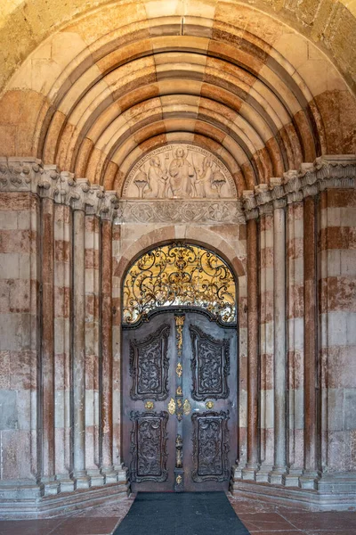 Puerta Iglesia Abadía Dentro Abadía San Pedro — Foto de Stock