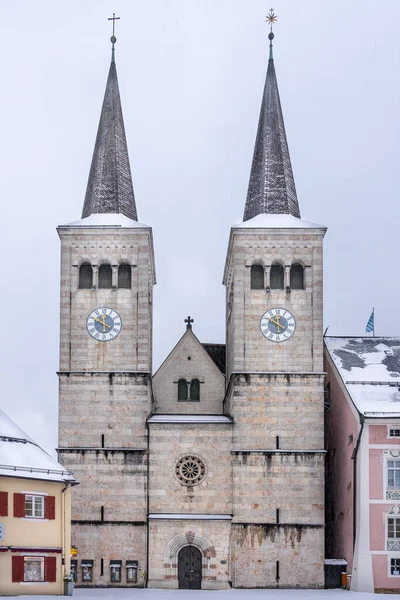 Berchtesgaden Almanya Stiftskirche Aziz Peter Johannes Der Taufer Çan Kulesi — Stok fotoğraf
