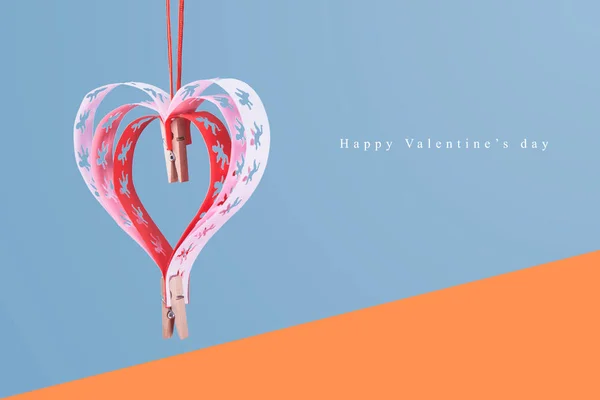 良いお祝いカード ハッピー Valentain 日天使とハート. — ストック写真