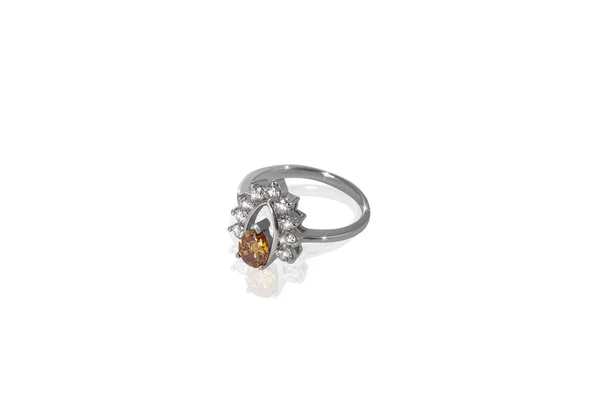 Silver Gold precious ring female with big yellow diamonds on white background. Good material for design jewelery. — Stock Photo, Image