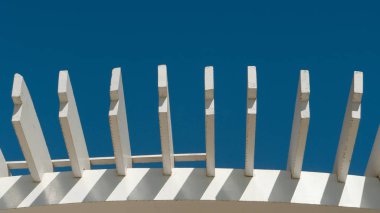 Çatı inşaatı, gökyüzü manzaralı güney ülkeleri için mimari desen.