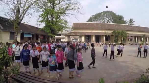 Luang Prabang Laos Marca 2018 Student Grać Placu Zabaw Luang — Wideo stockowe