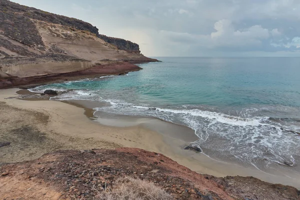 Вид на пляж в Калета-де-Адехе — стоковое фото