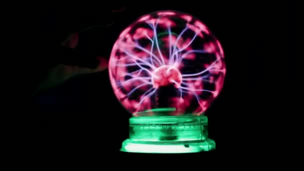 Tesla Elektriska Plasmaball — Stockvideo