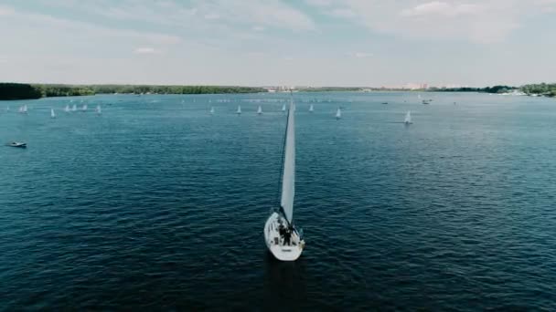 Bateau Naviguant Sur Mer Ouverte Voilier Yacht Drone Vidéo Yachting — Video