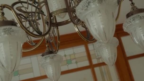  lustre insolite incroyablement beau suspendu au plafond