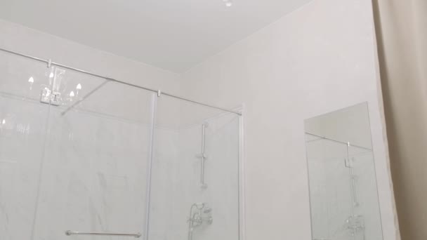 Shower View Light White Silver Chrome Shower — Stockvideo