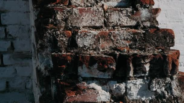 Kale Duvarları Bahar Çerçevesi Savaş Aletleri Için Deliği Olan Eski — Stok video