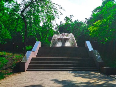 şehir çeşme parkı su sıçrama