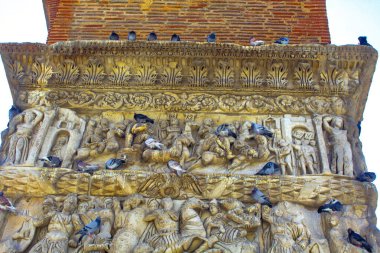 Selanik yardım geçmişinde Zafer Kemeri