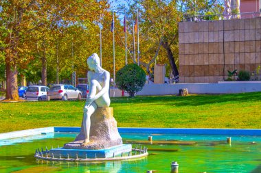 şehir çeşme parkı su sıçrama