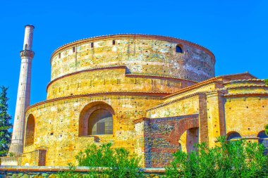 Selanik 'teki Galerius' un mezar kulesiyle birlikte rotunda.