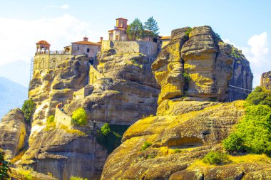 Yunanistan Kalamata ve kale inşa eden manastır dağ manzarası