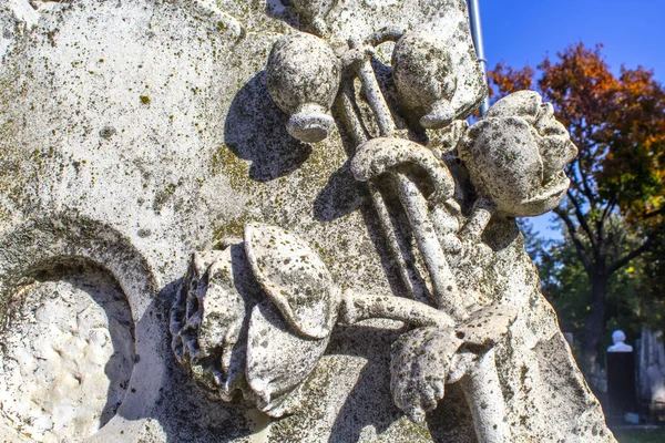 Квіти Скульптура Надгробний Орнамент — стокове фото