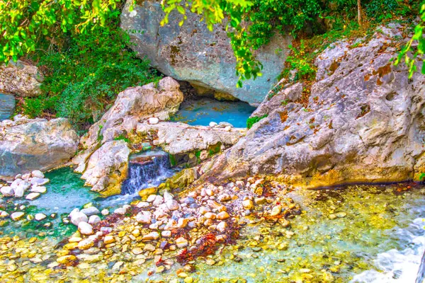 River Water Splash Rocks Autumn Maple Leaves — 스톡 사진