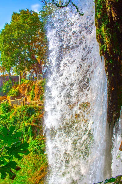 Grèce Belle Grande Cascade Éclaboussures Rochers — Photo