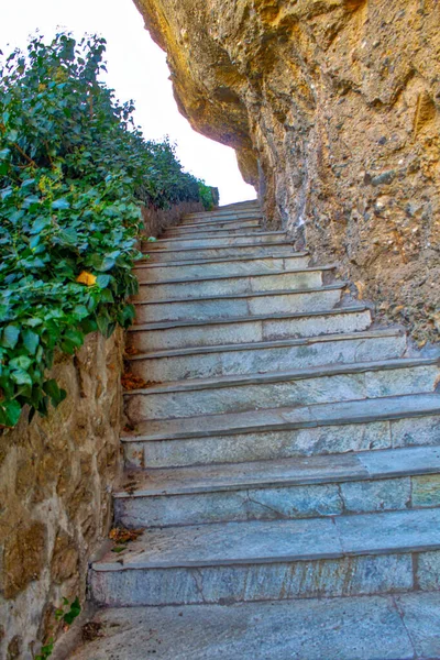Ősi Lépcsőház Egy Kőbarlangból — Stock Fotó