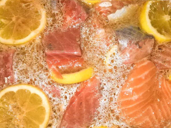 Свіжа Морська Їжа Лосось Червона Риба Лимоном — стокове фото