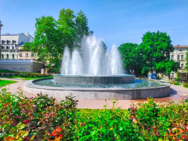 şehir çeşme parkı su sıçrama