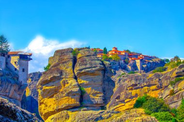 Yunanistan Kalamata ve kale inşa eden manastır dağ manzarası