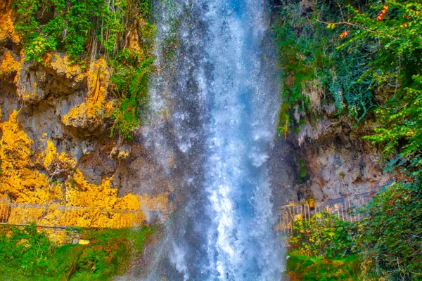 Greece Beautiful Big Waterfall Splash Rocks — Stock Photo, Image