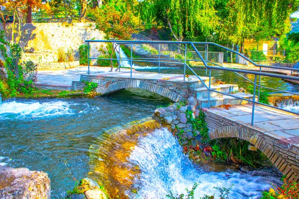 Vieux Pont Pierre Sur Rivière Dans Parc Naturel Belle Cascade — Photo