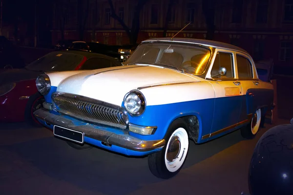 Coche Clásico Tiempos Coches Negros Ciudad Retro — Foto de Stock