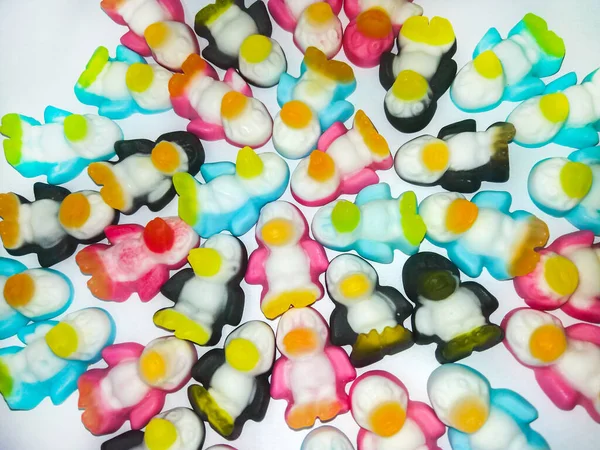 Gelée Multicolore Bonbons Forme Oiseau Vue Haut Fond Doux — Photo
