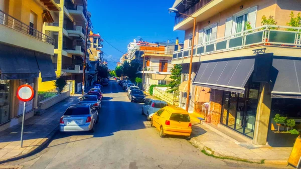 Prédios Mediterrânicos Carros Rua Estrada — Fotografia de Stock